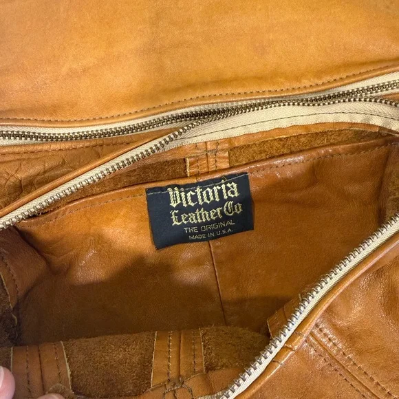 Victoria Leather Co Leather Crossbody Bag Brown Made in USA Vintage Style - Picture 3 of 6